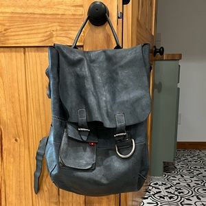 Oliberte Krabu Gray Leather Backpack